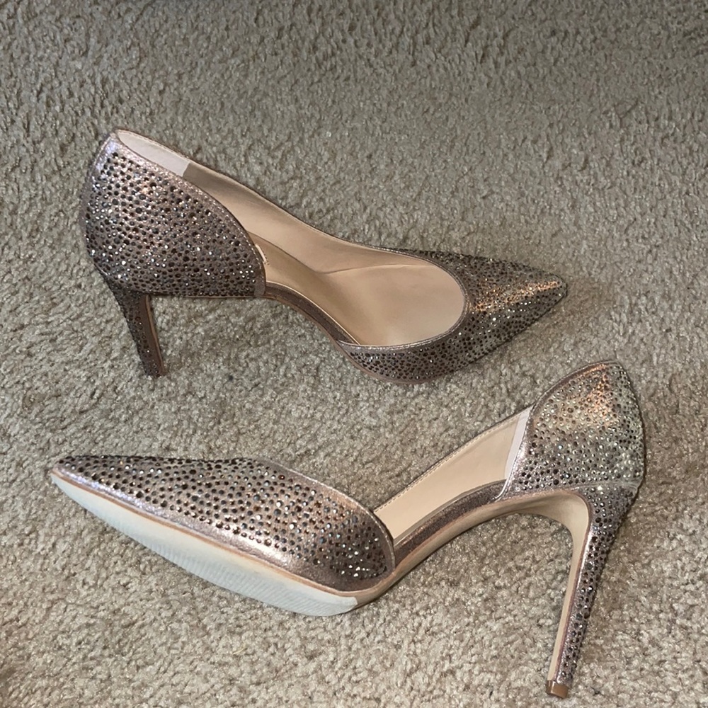 Gold metallic. Great condition, never worn